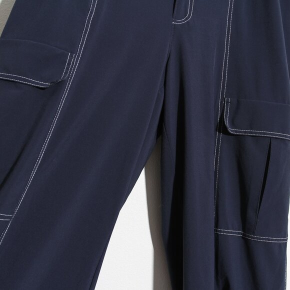 Athleta Chelsea Utility Wide Leg Pant High Rise Navy Blue Contrast Stitch Sz 16 - Picture 4 of 16